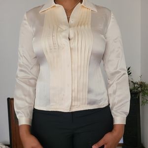 We all love the luxurious feel of silk on our skin